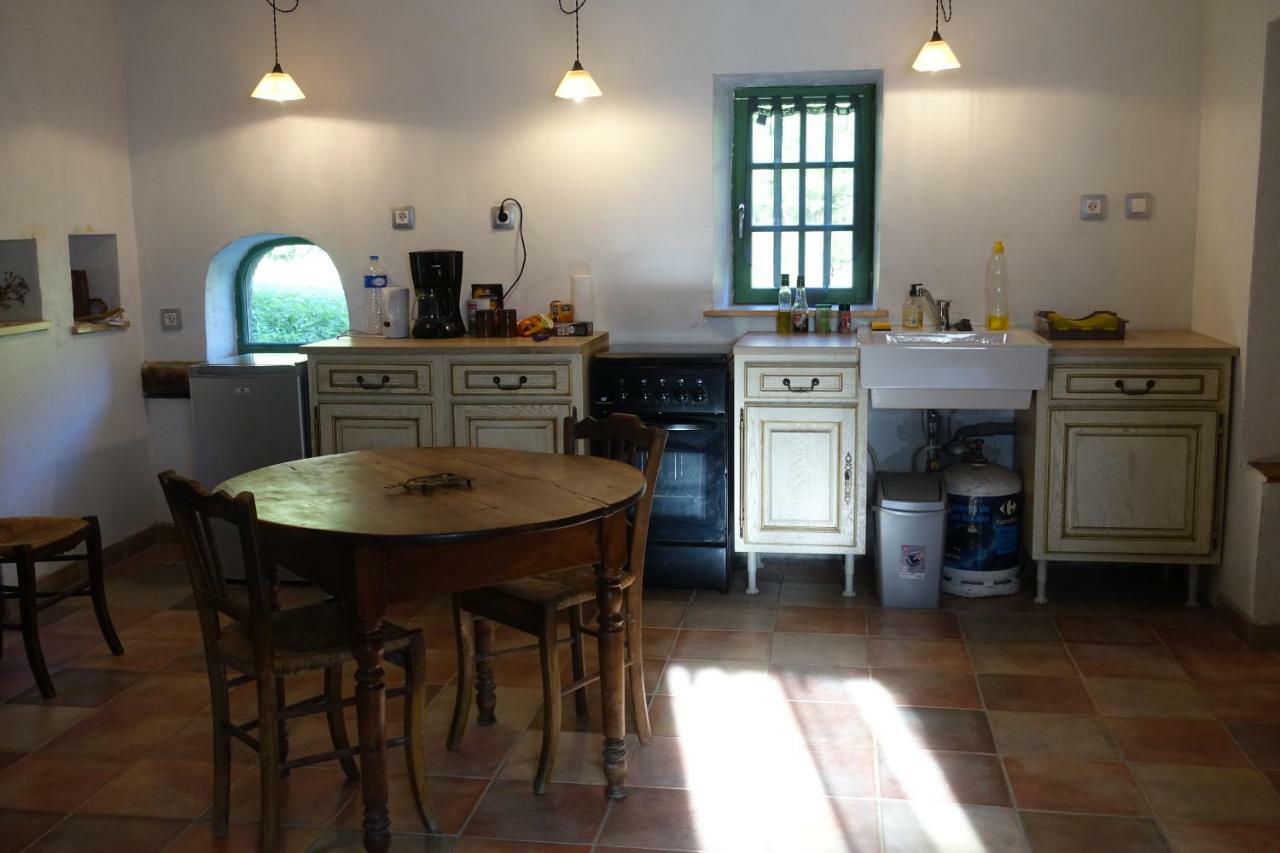 L'Hermitage Yenne Bagian luar foto